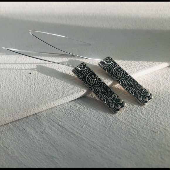 COPY - Sterling Silver handcrafted floral Earrings - Picture 4 of 11